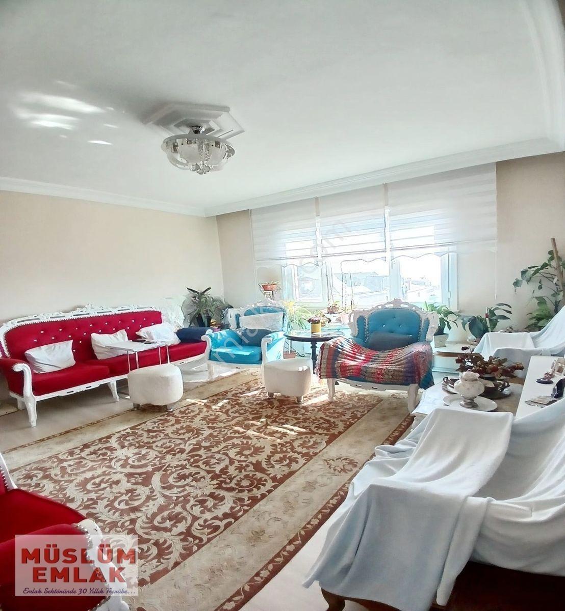 Müslüm Emlak'tan Ambarlı'da Geniş 2+1 140 M2 Daire — fotoğraf 2