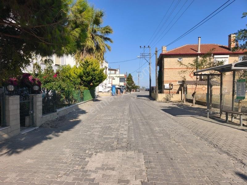 Duru Emlaktan Cumhuriyet Te Denize Çok Yakın Bahçeli Villa — fotoğraf 6