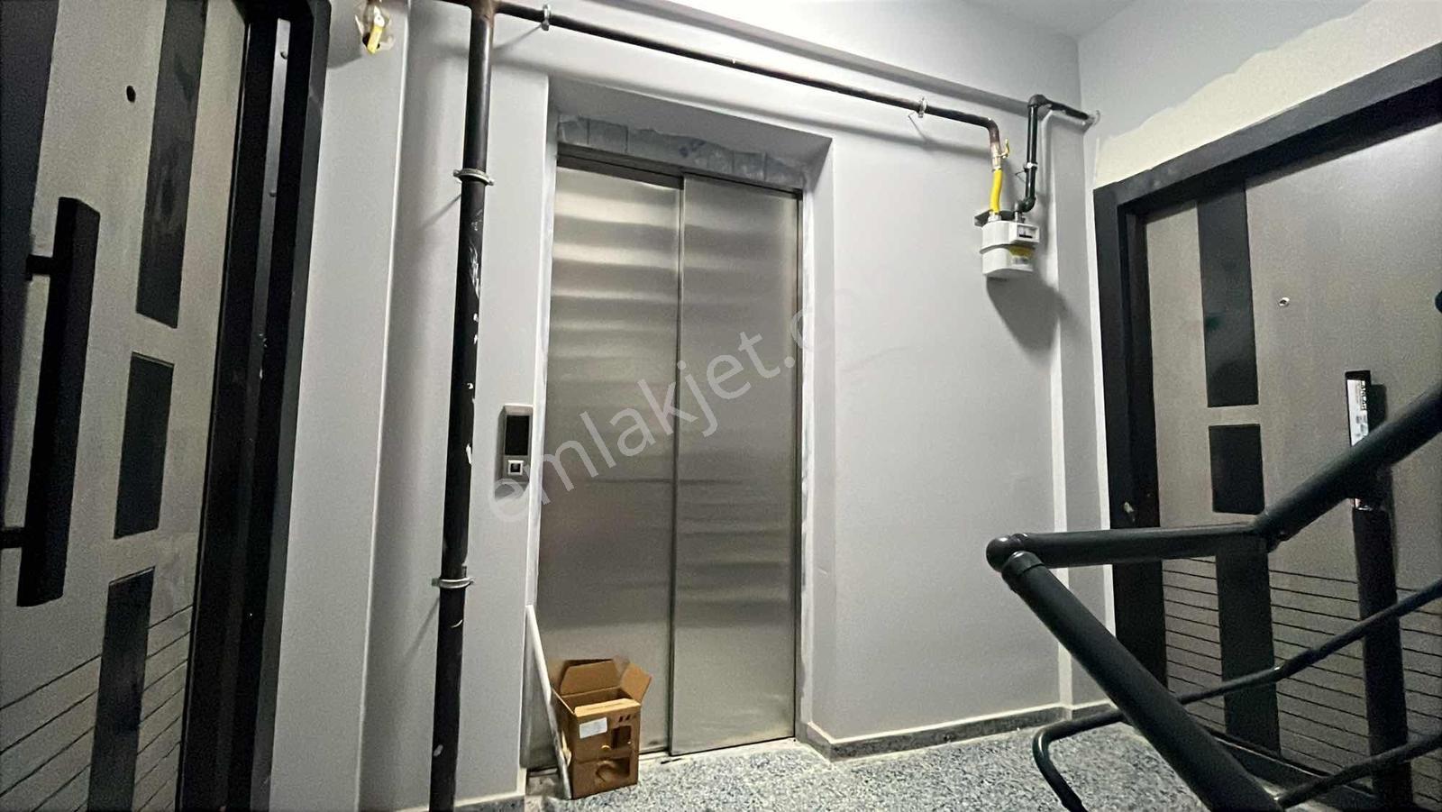 Sultanbeyli Fatih Mah. 2+1 Daire — fotoğraf 2