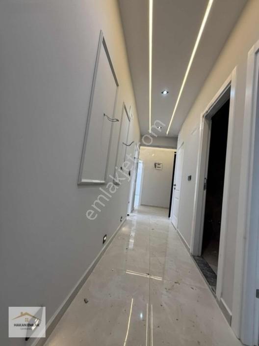 Hakan Emlaktan Çiftlik Cd Civarında Lüks 3+1 | Yerden Isıtmalı — fotoğraf 25