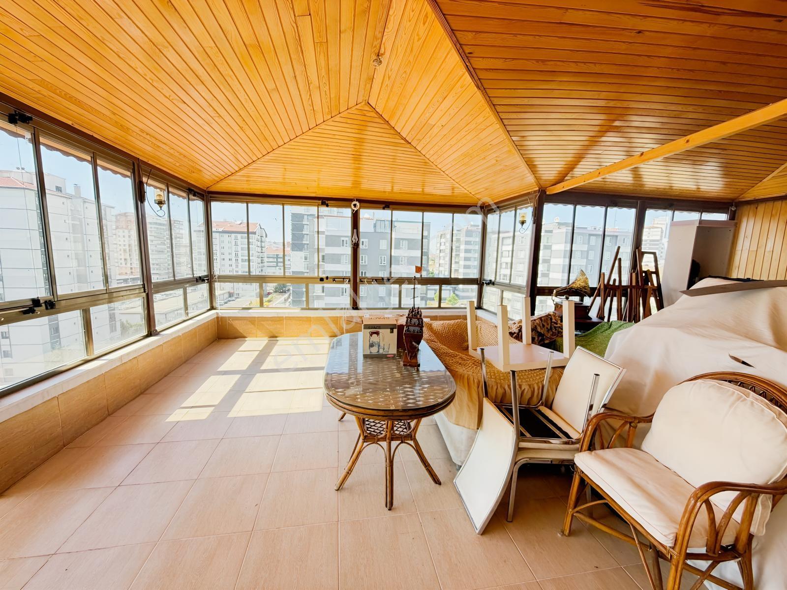 Polat Live'dan Çakırlar Mahallesi Güney Cephe 260m2 5+1 Dubleks — fotoğraf 2