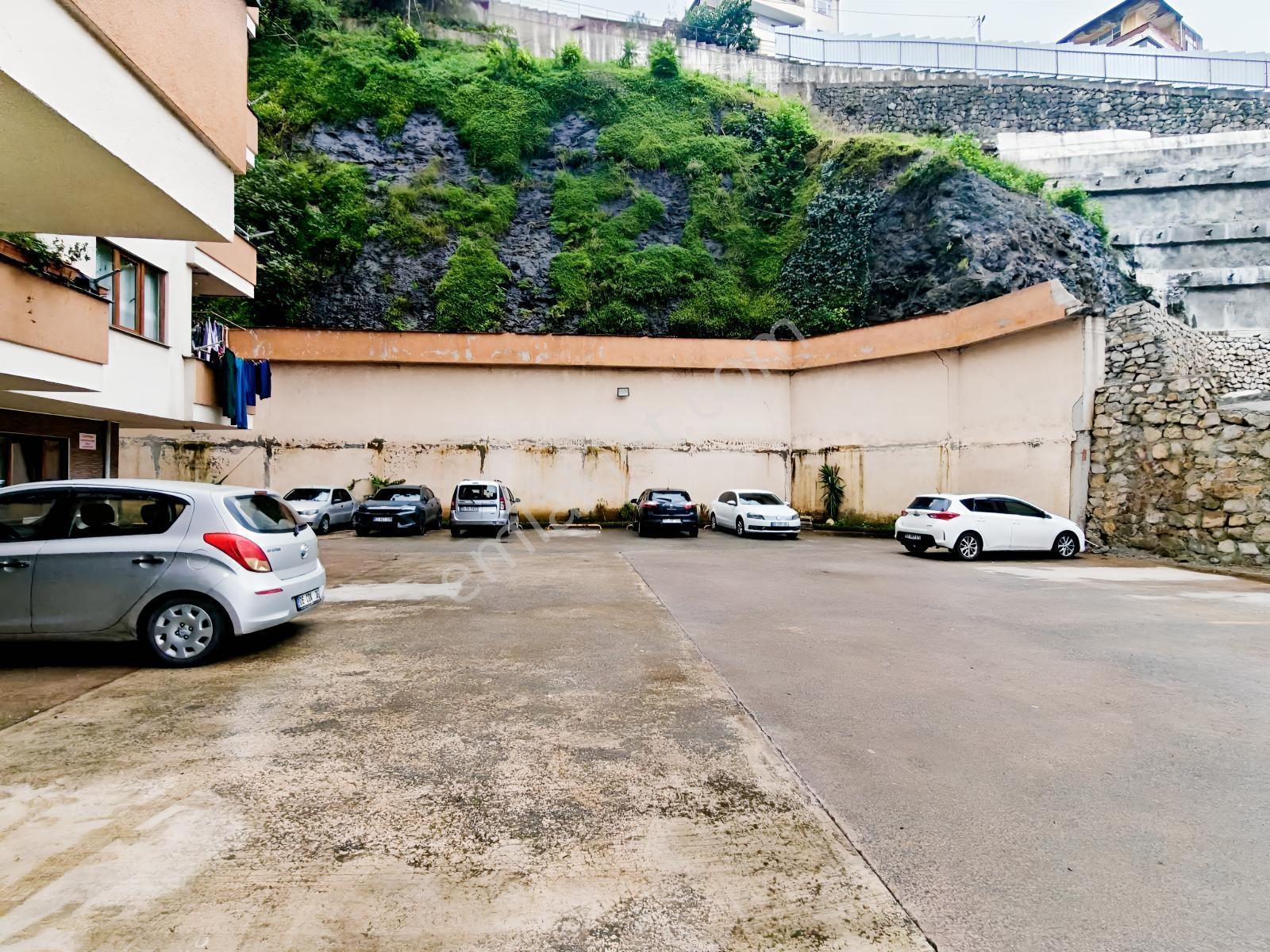 Çocuklu Ailelere Özel Avantaj! Altında Kreş Bulunan Geniş 3+1!! — fotoğraf 6