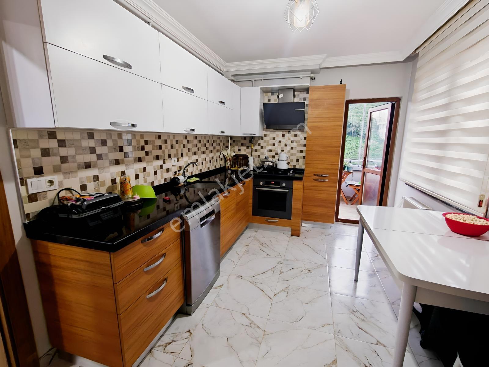 Çocuklu Ailelere Özel Avantaj! Altında Kreş Bulunan Geniş 3+1!! — fotoğraf 25