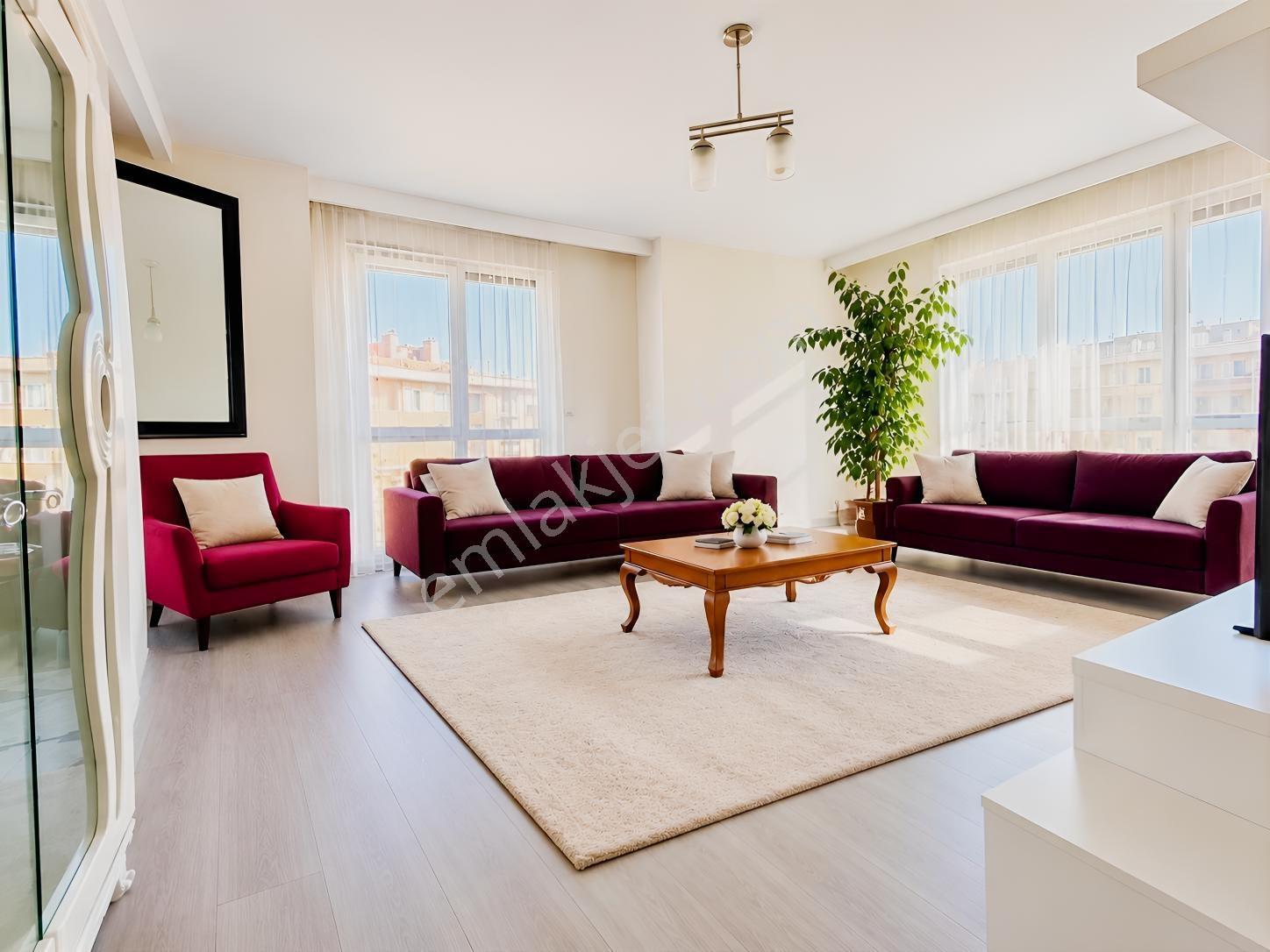 Süreyyaplajında Lüks 2+1 95 M2 Açık Havuzlu Sitede Satılık Daire — fotoğraf 6