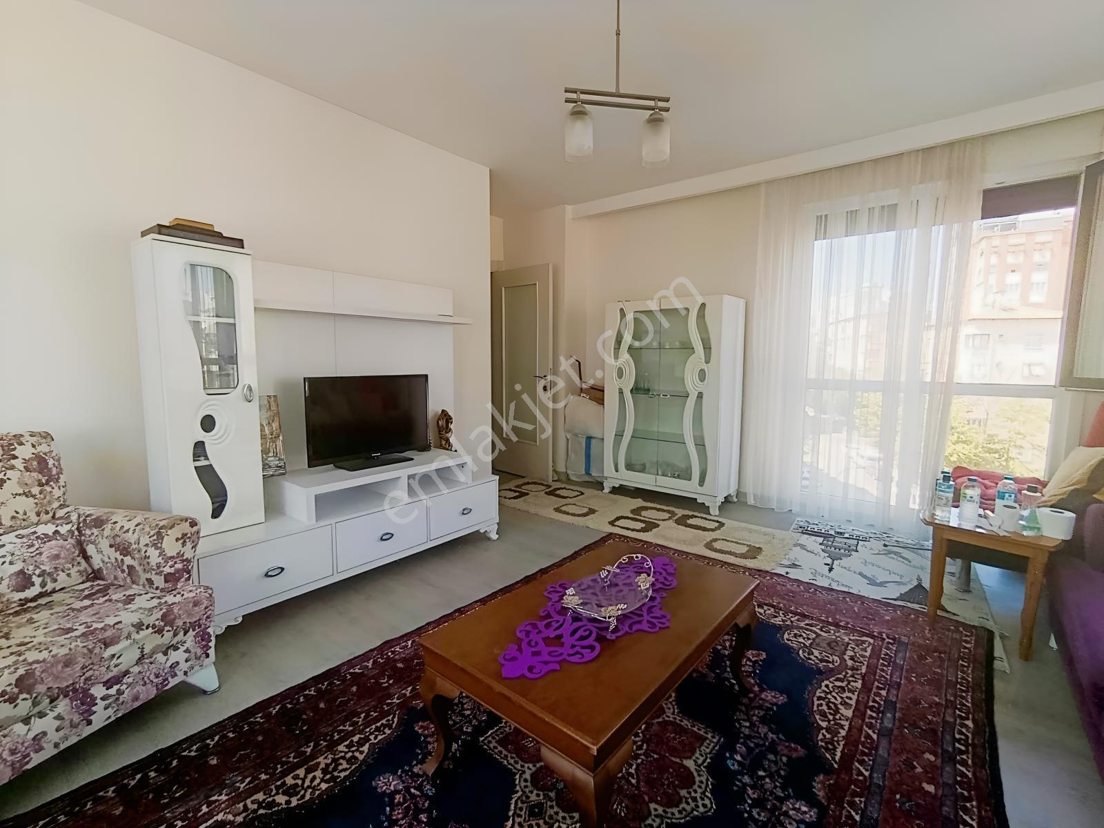 Süreyyaplajında Lüks 2+1 95 M2 Açık Havuzlu Sitede Satılık Daire — fotoğraf 29