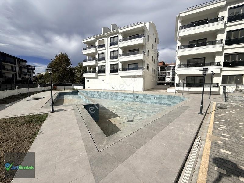 ▀Jet'Ten İkizçay'Da Yüzme Havuzlu Kapalı Otoparklı Ultra Lüx 1+1