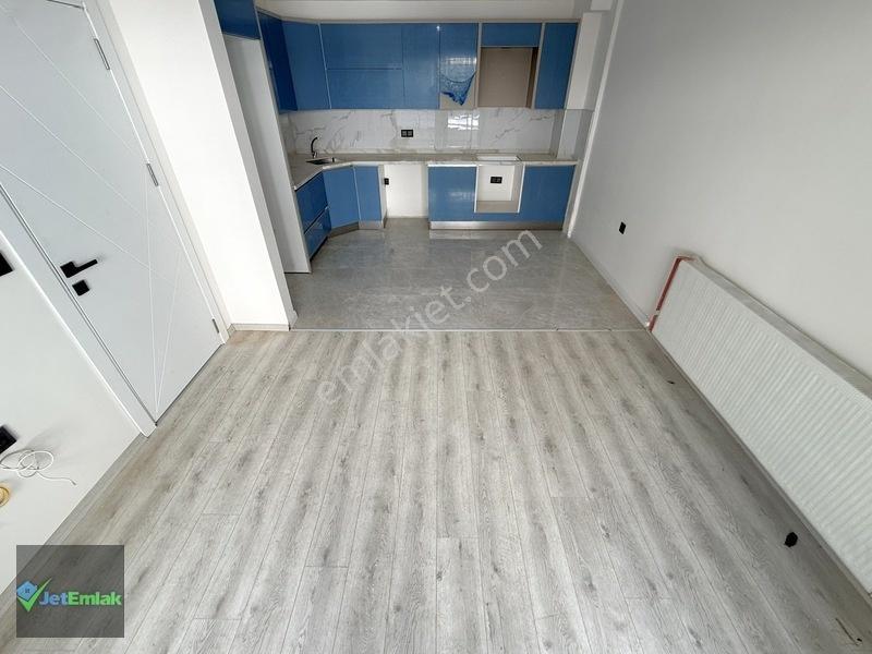 ▀jet'ten İkizçay'da Yüzme Havuzlu Kapalı Otoparklı Ultra Lüx 1+1 — fotoğraf 13
