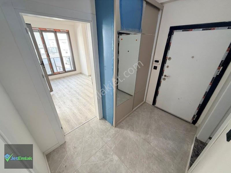 ▀jet'ten İkizçay'da Yüzme Havuzlu Kapalı Otoparklı Ultra Lüx 1+1 — fotoğraf 15