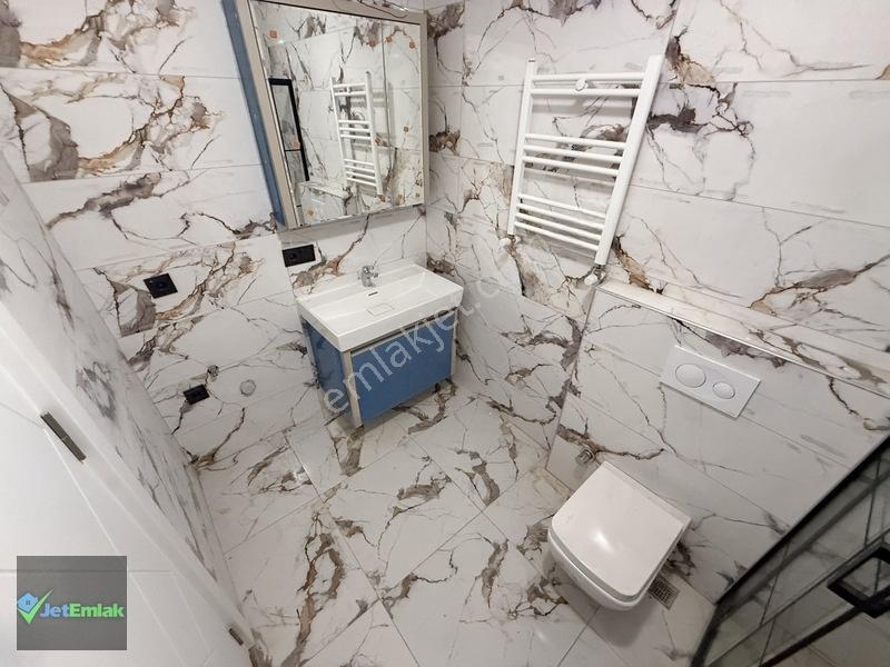 ▀jet'ten İkizçay'da Yüzme Havuzlu Kapalı Otoparklı Ultra Lüx 1+1 — fotoğraf 17