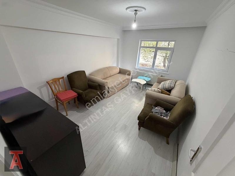 Topçu Mah'de Geniş Bahçeli Köşe Bina Cadde Yakını 3+1 Daire — fotoğraf 13
