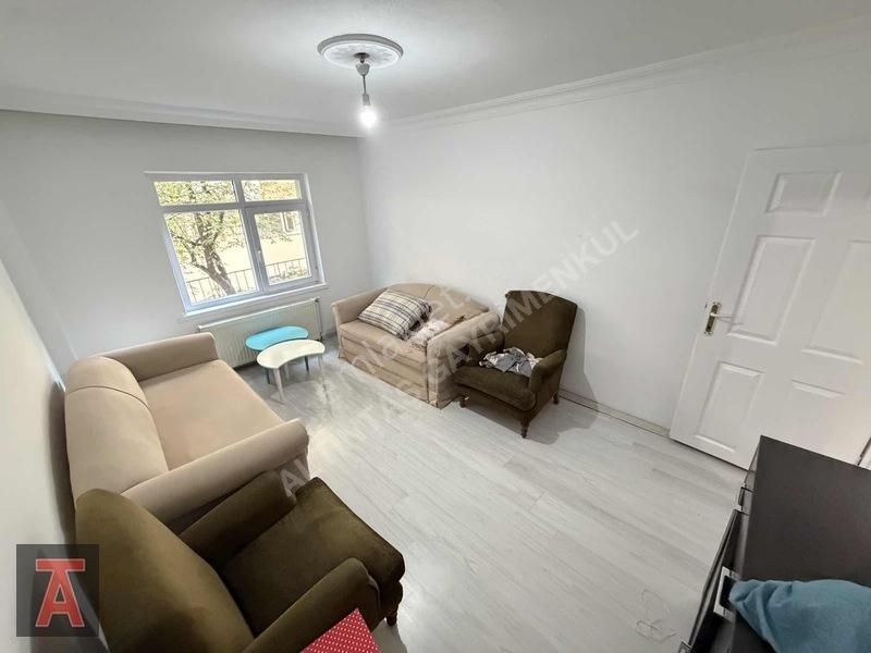 Topçu Mah'de Geniş Bahçeli Köşe Bina Cadde Yakını 3+1 Daire — fotoğraf 17