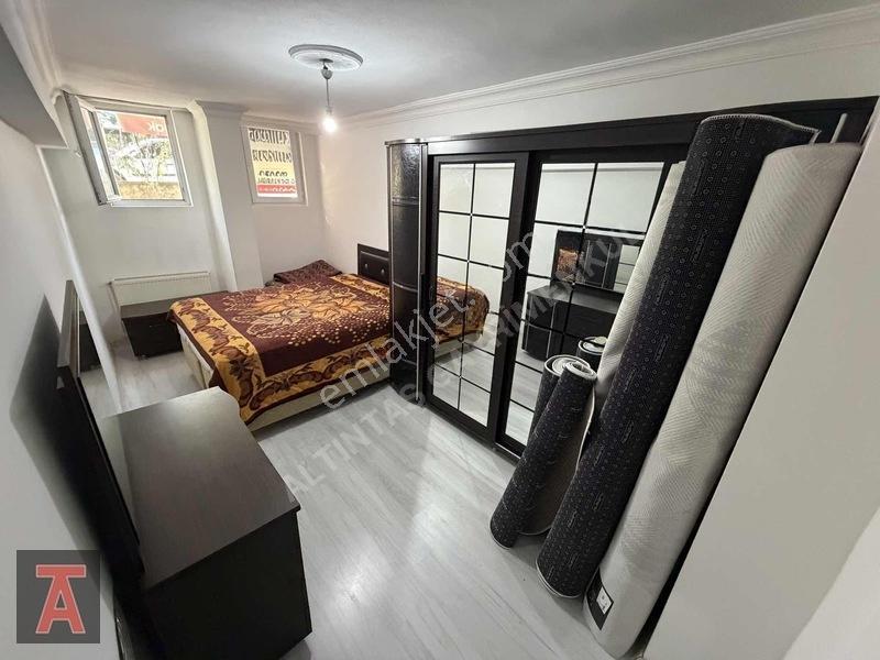 Topçu Mah'de Geniş Bahçeli Köşe Bina Cadde Yakını 3+1 Daire — fotoğraf 19