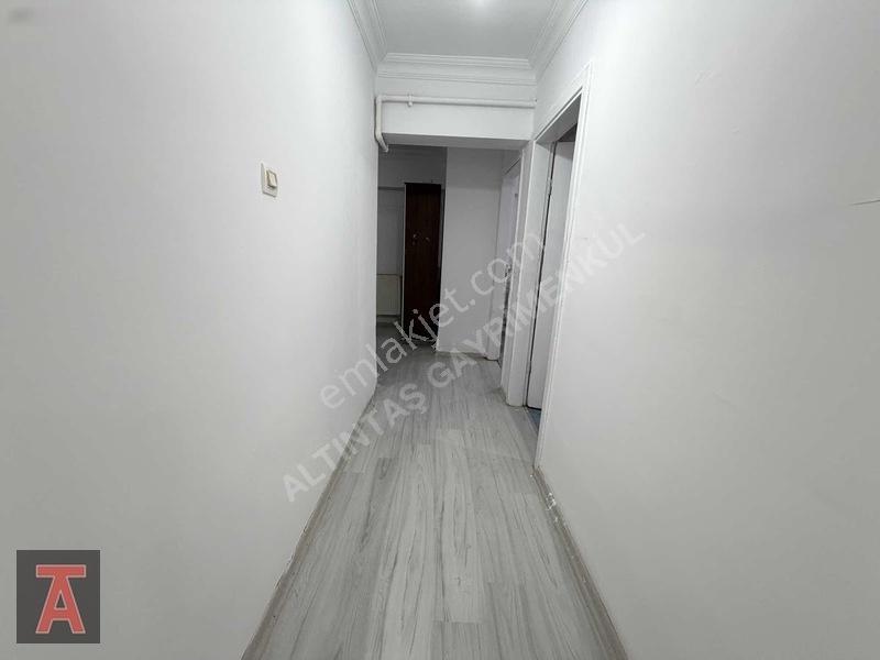Topçu Mah'de Geniş Bahçeli Köşe Bina Cadde Yakını 3+1 Daire — fotoğraf 31