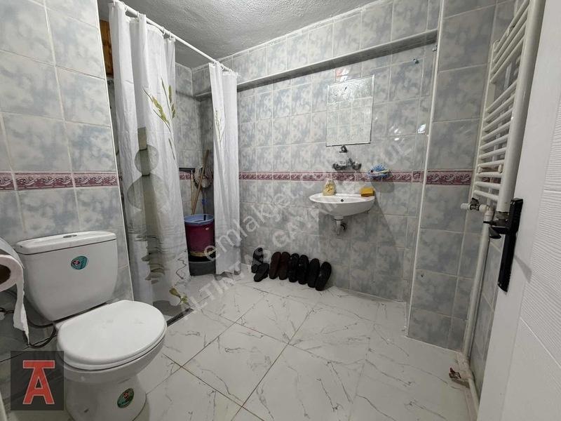Topçu Mah'de Geniş Bahçeli Köşe Bina Cadde Yakını 3+1 Daire — fotoğraf 32