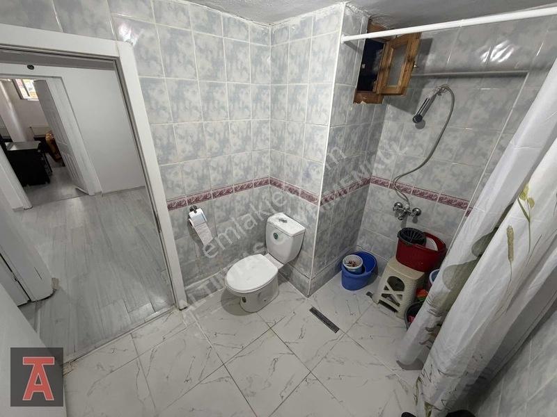 Topçu Mah'de Geniş Bahçeli Köşe Bina Cadde Yakını 3+1 Daire — fotoğraf 33