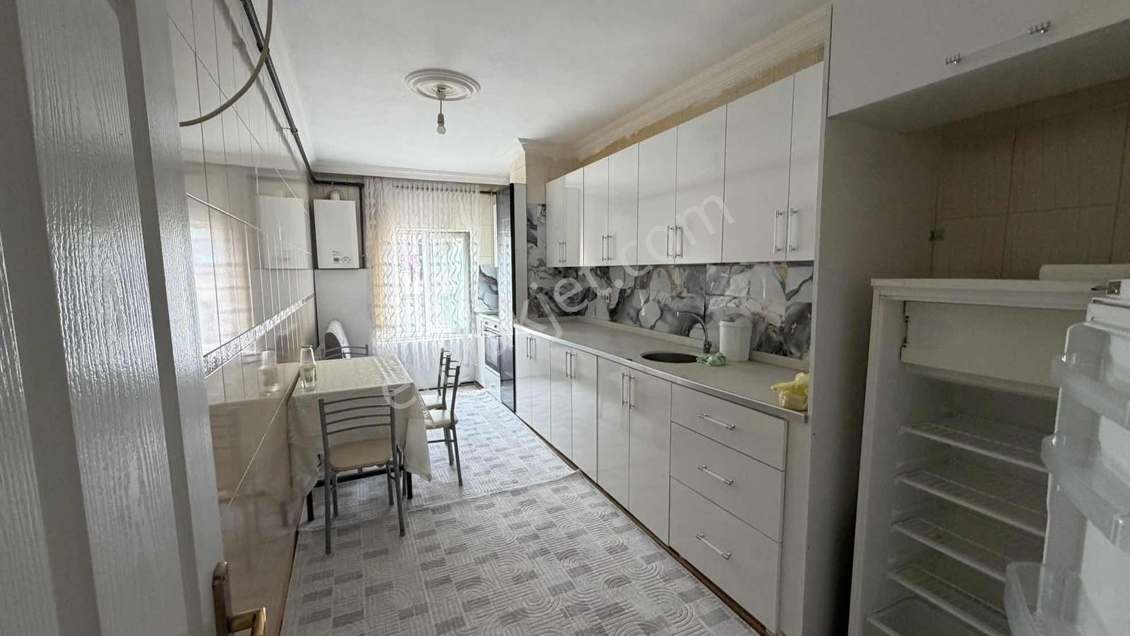 World Mar Kavşağında Satılık Eşyalı Daire — fotoğraf 13