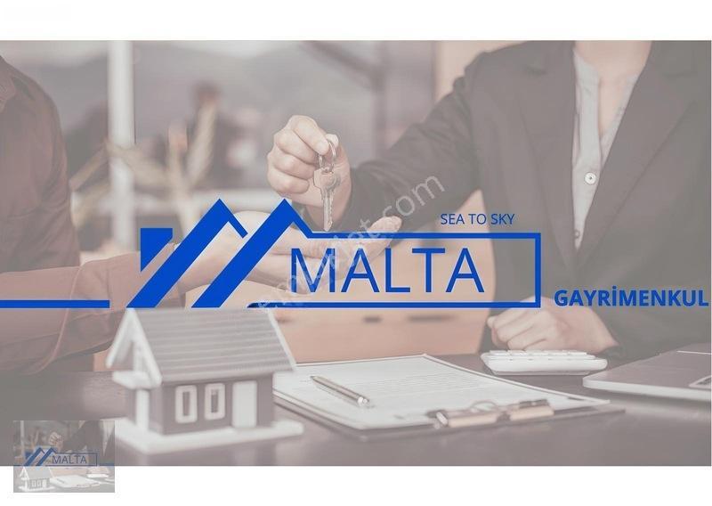 Malta'dan Hıdırköy'de Deniz Manzaralı Arsa — fotoğraf 10