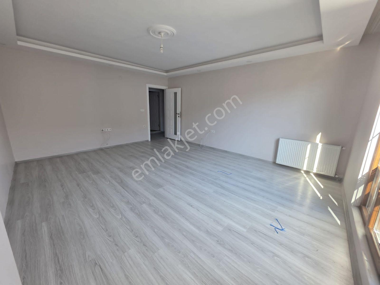 Aslı Emlak'tan Gazi Mah 2+1 Kat2 — fotoğraf 24