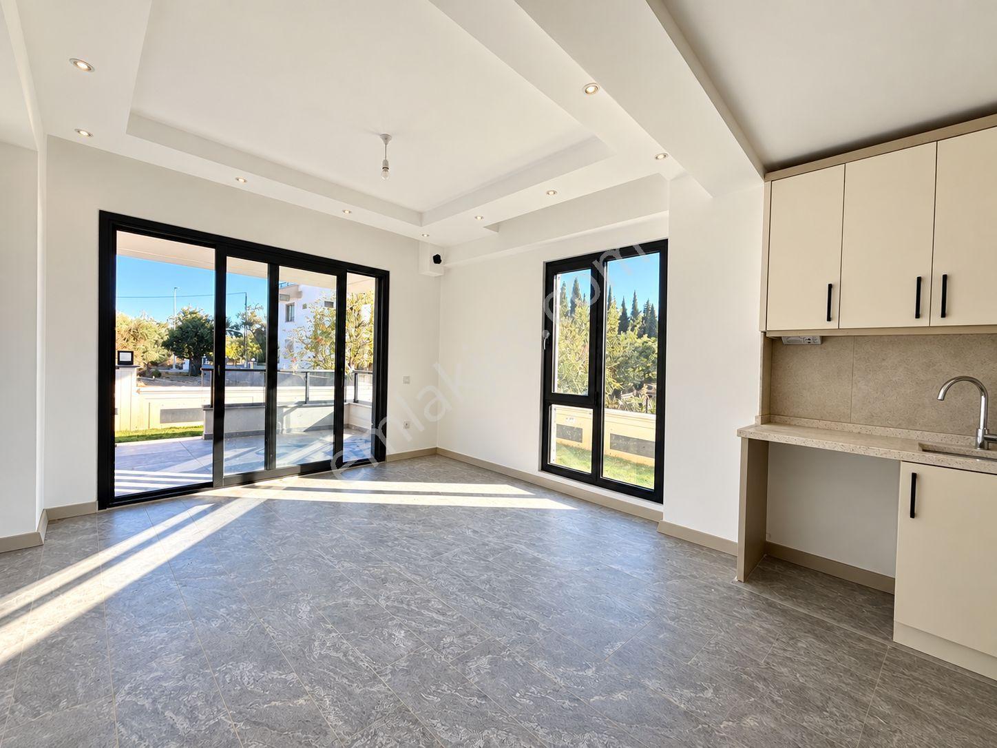 Yükselden Zeytinlide Müstakil Tadında Bahçeye İnişli 1+1 — fotoğraf 3