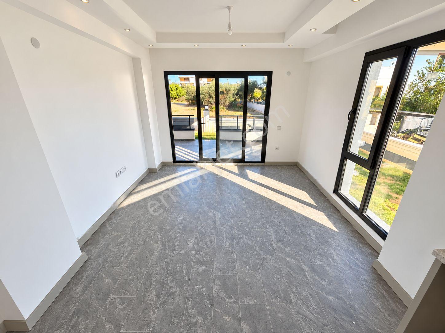 Yükselden Zeytinlide Müstakil Tadında Bahçeye İnişli 1+1 — fotoğraf 11