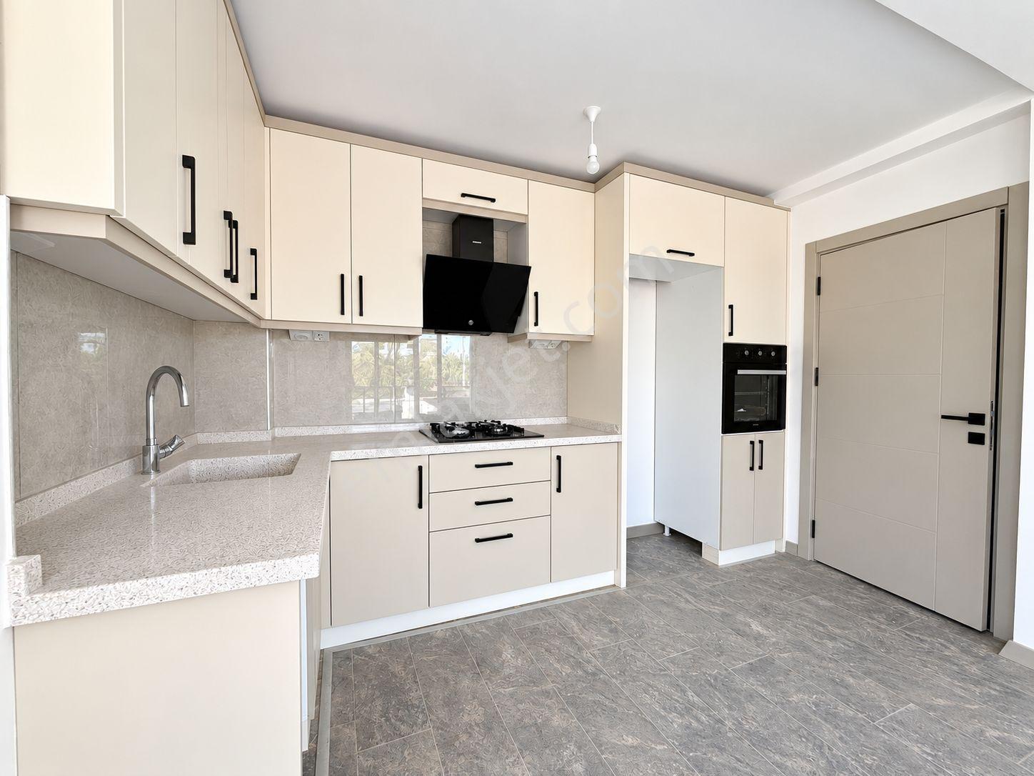 Yükselden Zeytinlide Müstakil Tadında Bahçeye İnişli 1+1 — fotoğraf 16