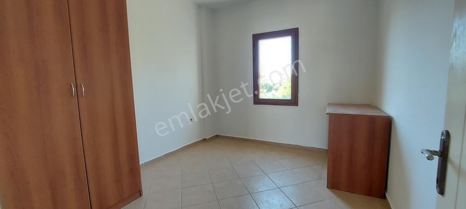 Havuzlu Nezih Site İçerisinde Merkezi Konumda 2+1 Üst Kat Daire — fotoğraf 27