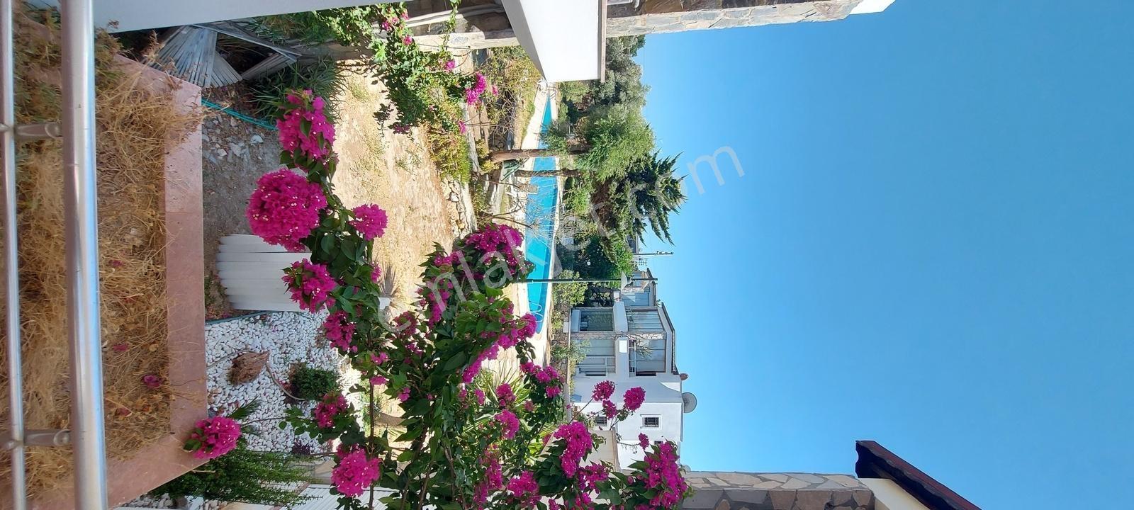 Havuzlu Nezih Site İçerisinde Merkezi Konumda 2+1 Üst Kat Daire — fotoğraf 31