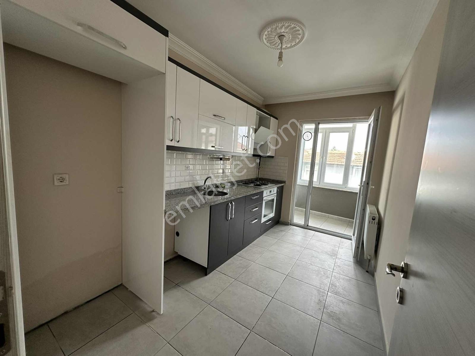 Aydınpınar Cad.mis Ekmek Karşısı Ebeveyn Bnylu 3+1 Satılık Daire — fotoğraf 14