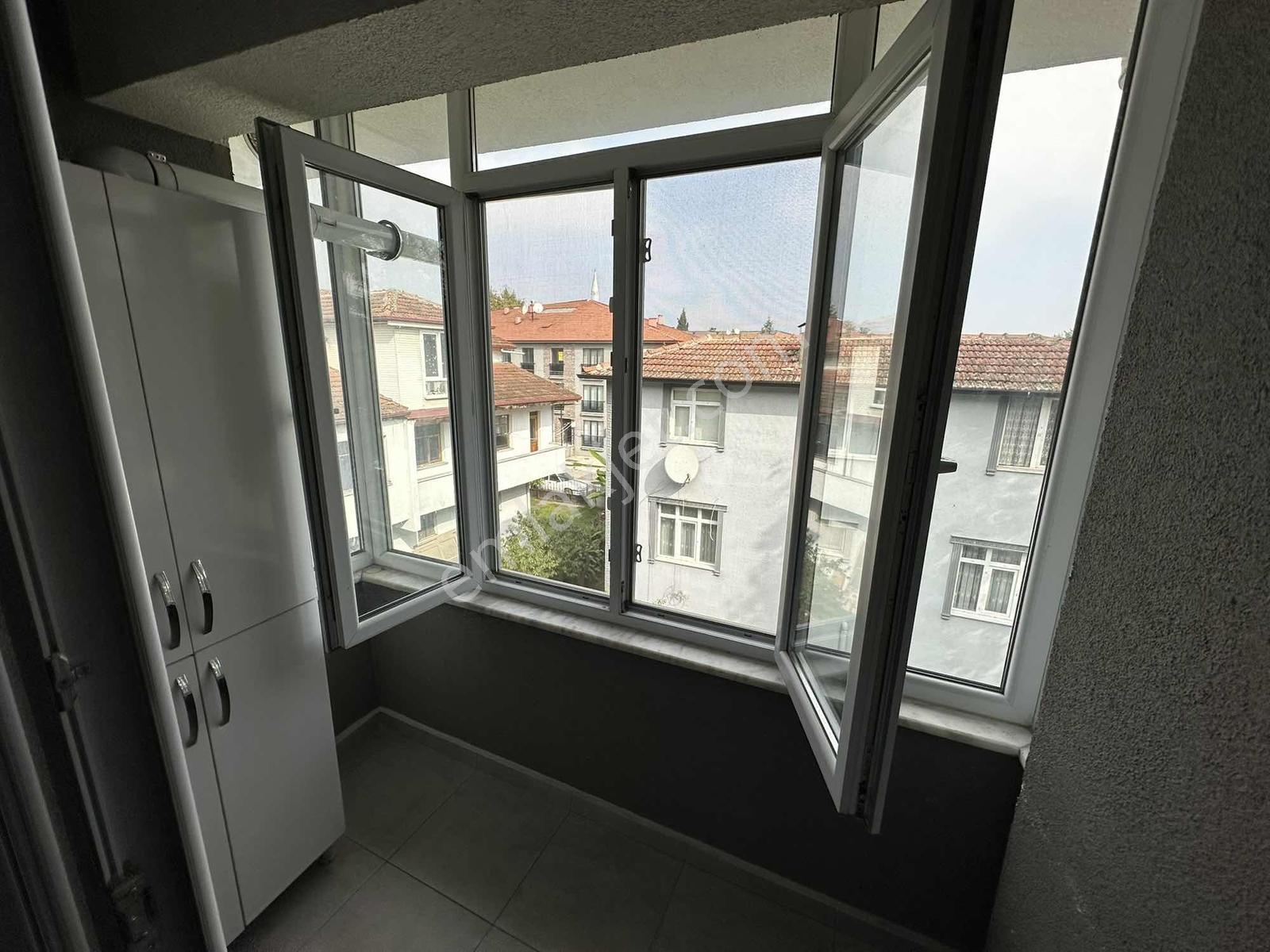 Aydınpınar Cad.mis Ekmek Karşısı Ebeveyn Bnylu 3+1 Satılık Daire — fotoğraf 15