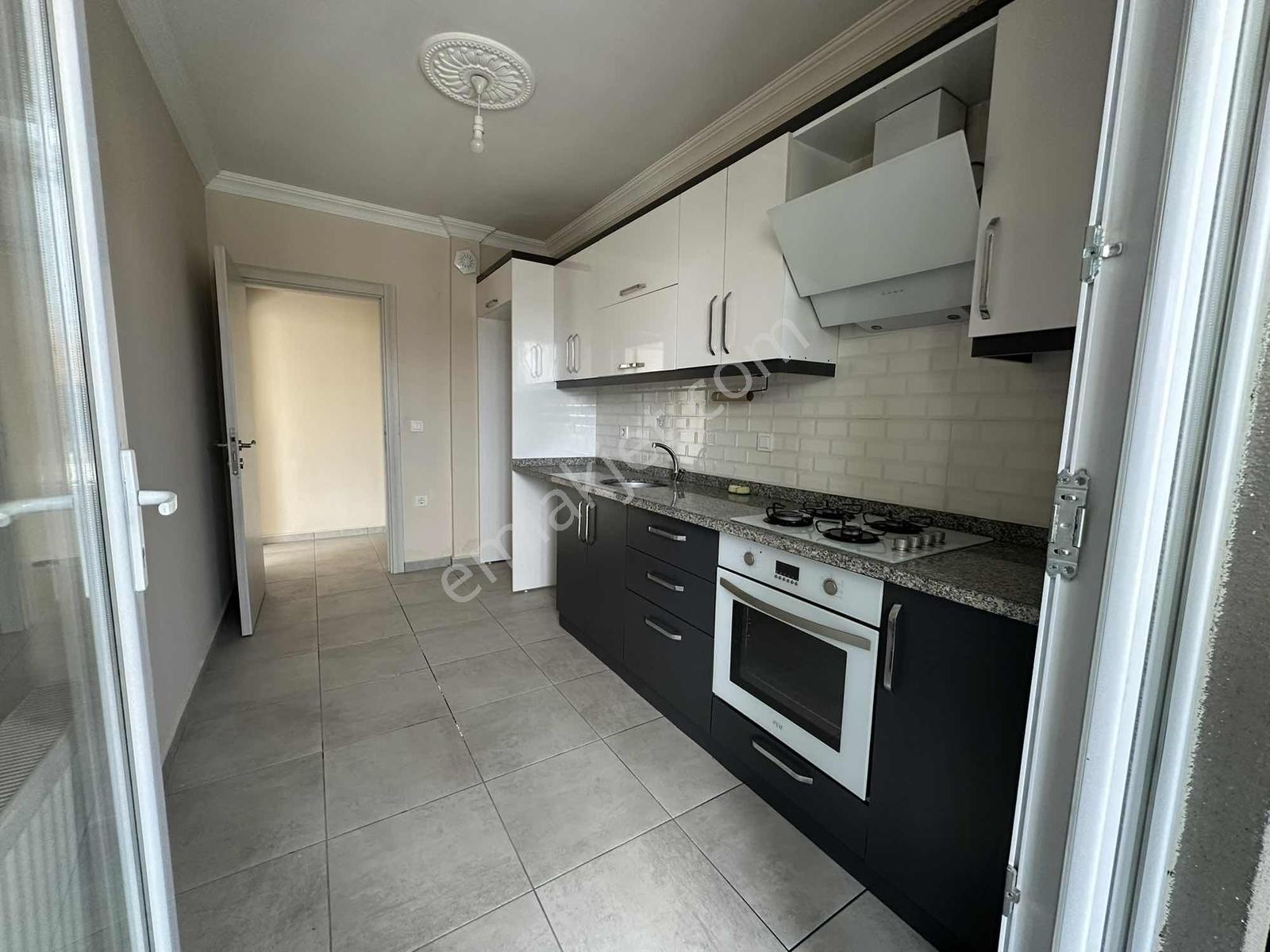Aydınpınar Cad.mis Ekmek Karşısı Ebeveyn Bnylu 3+1 Satılık Daire — fotoğraf 16