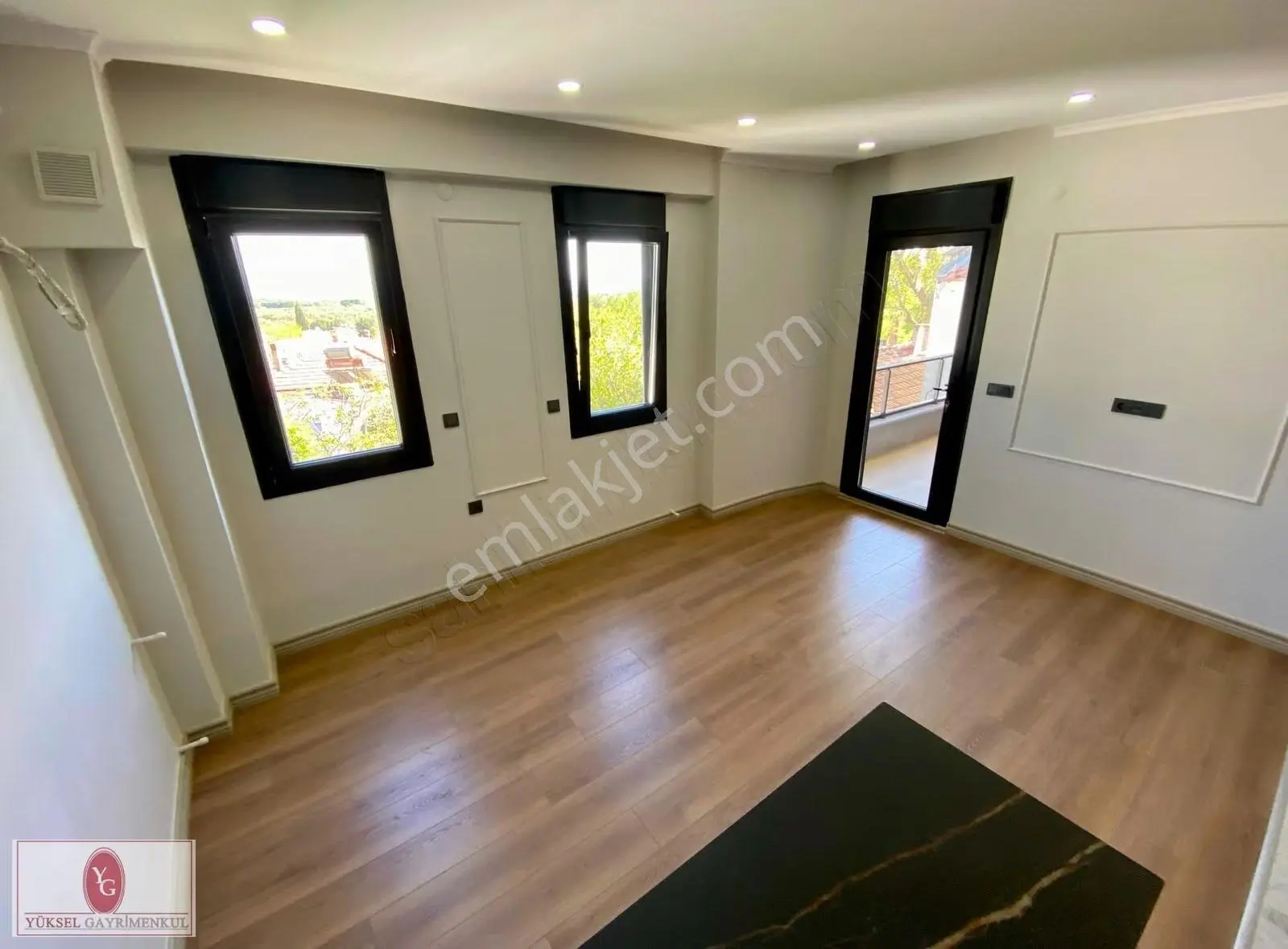 Yüksel'den Güre'de Ön Cephe Ultra Lux Sıfır Binada 1+1 Daire — fotoğraf 4