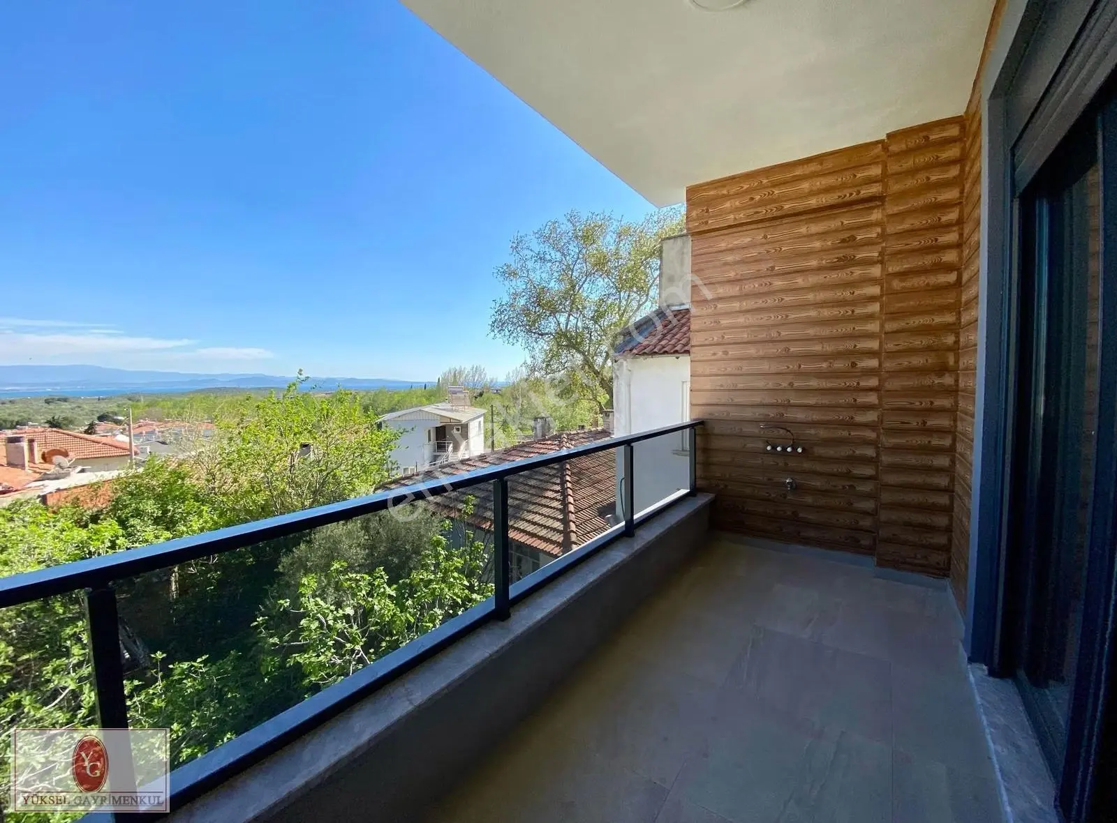 Yüksel'den Güre'de Ön Cephe Ultra Lux Sıfır Binada 1+1 Daire — fotoğraf 9