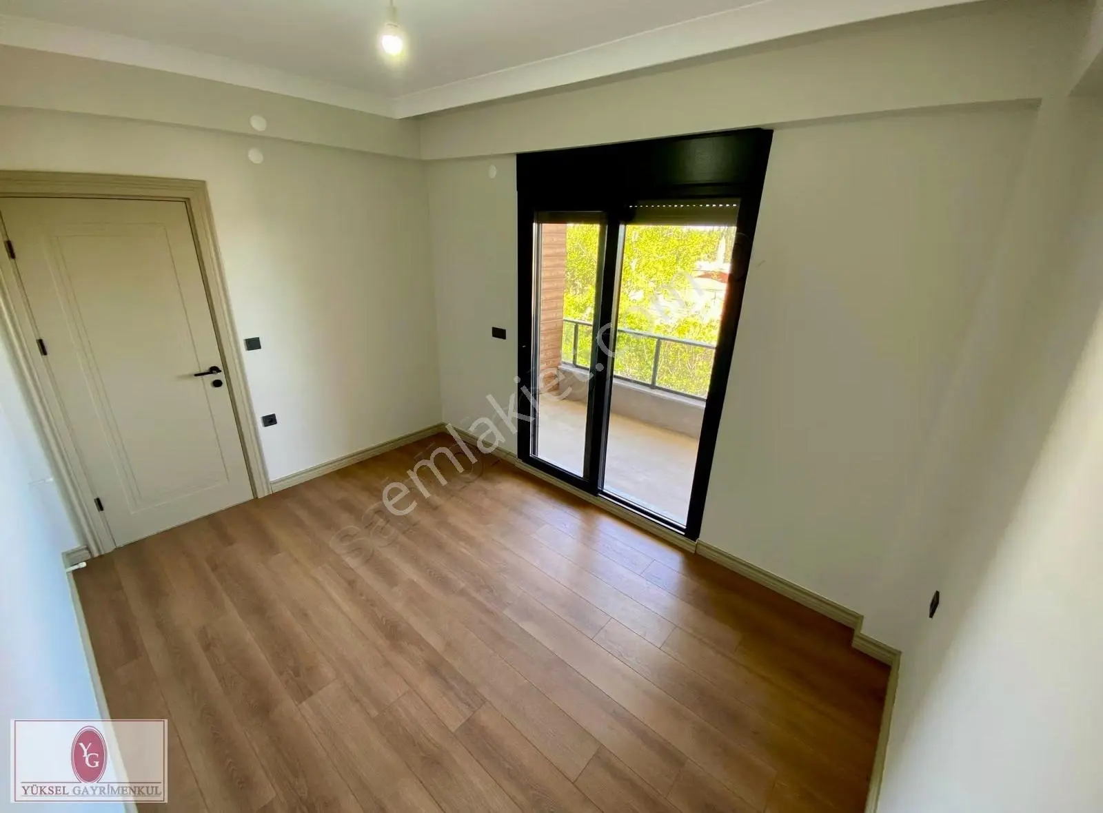 Yüksel'den Güre'de Ön Cephe Ultra Lux Sıfır Binada 1+1 Daire — fotoğraf 17