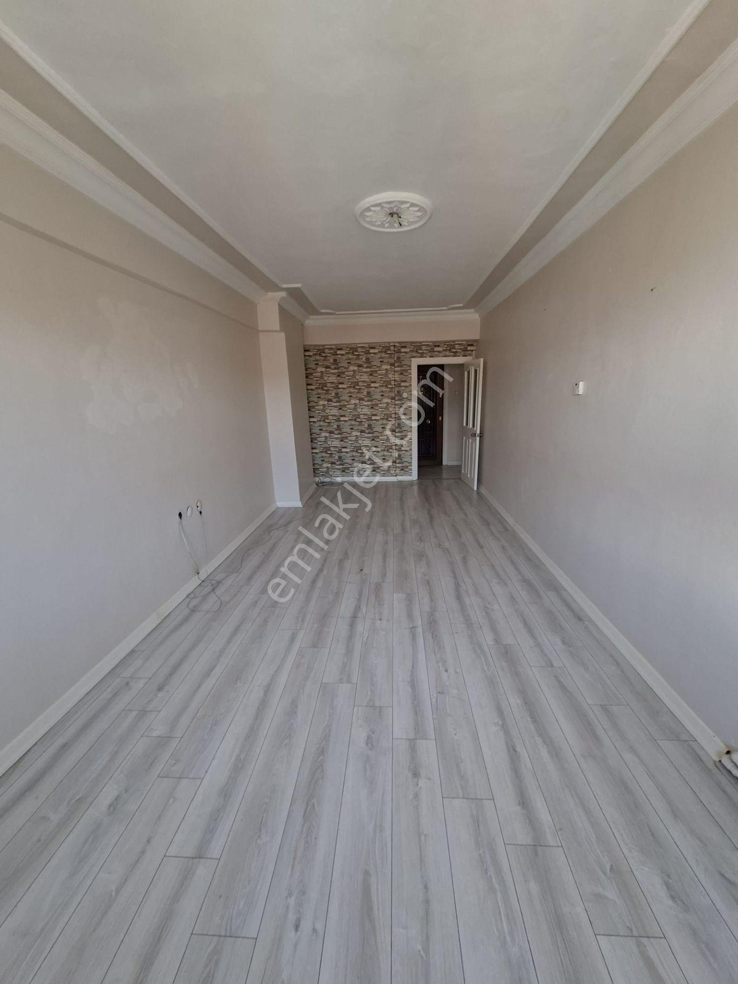 Çorlu Reşadiye'de Satılık 3+1 Bakımlı Ara Kat Daire — fotoğraf 15