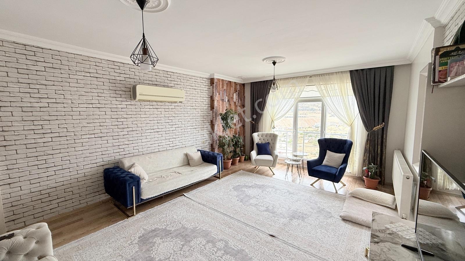 Hastane Yanı Aile Sitesinde Satılık 3+1 Daire İsbay Emlak'ta — fotoğraf 3