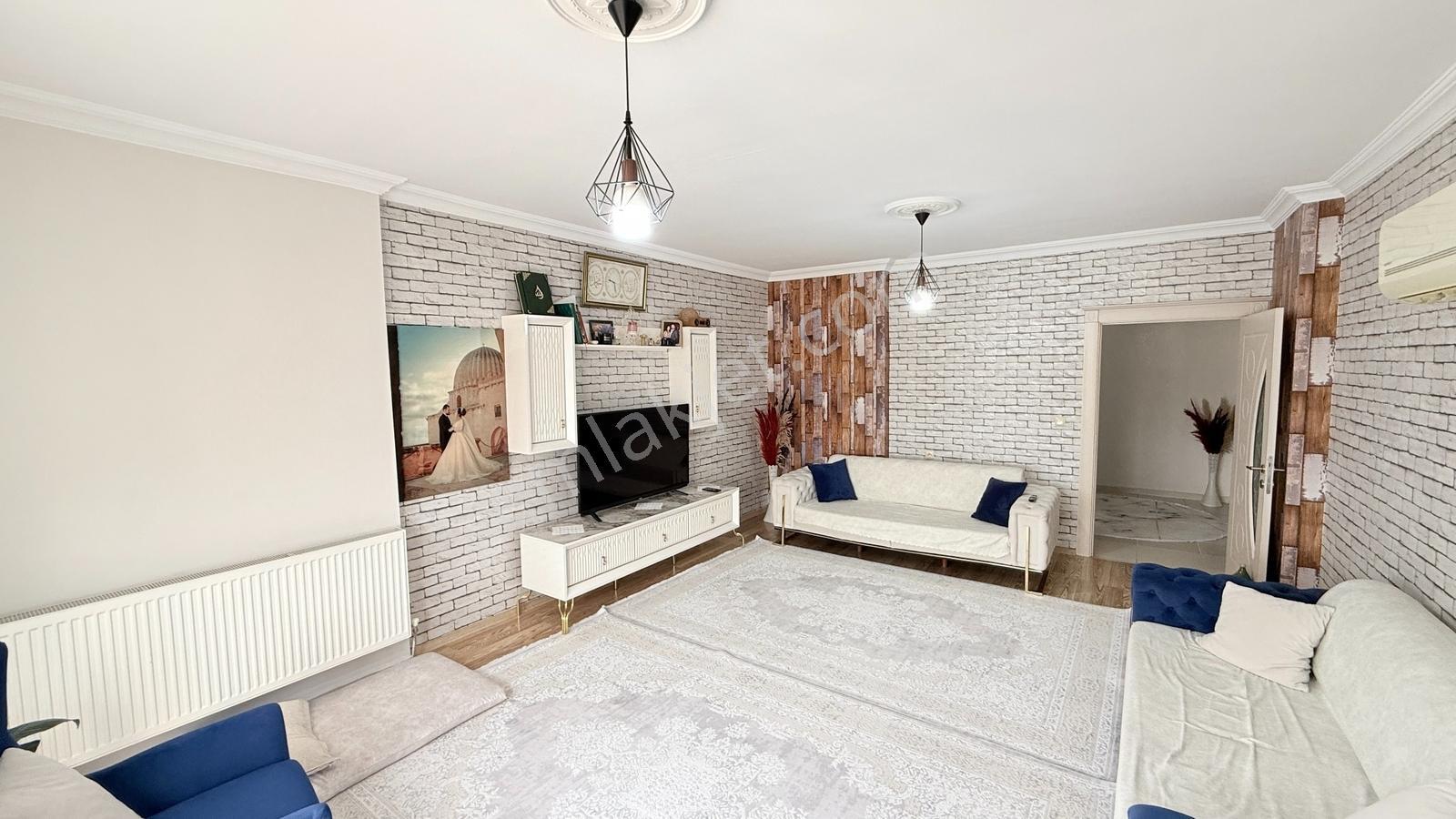 Hastane Yanı Aile Sitesinde Satılık 3+1 Daire İsbay Emlak'ta — fotoğraf 8