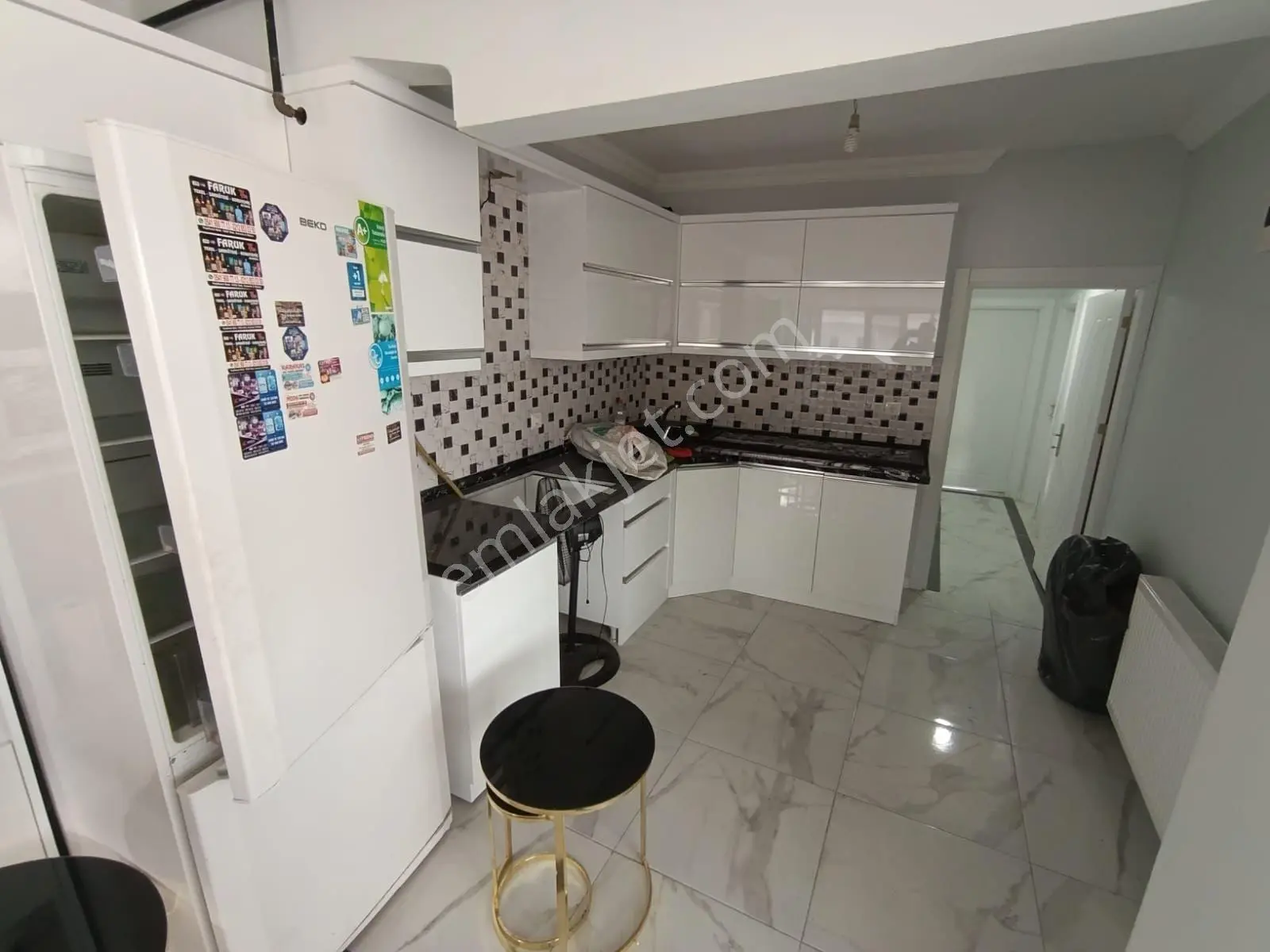 Şehir Merkezinde 3+1+3+1 Balkonlu Teraslı Kapı Girişleri Ayrı Deniz Manzaralı Dubleks Satılık Daire — fotoğraf 24