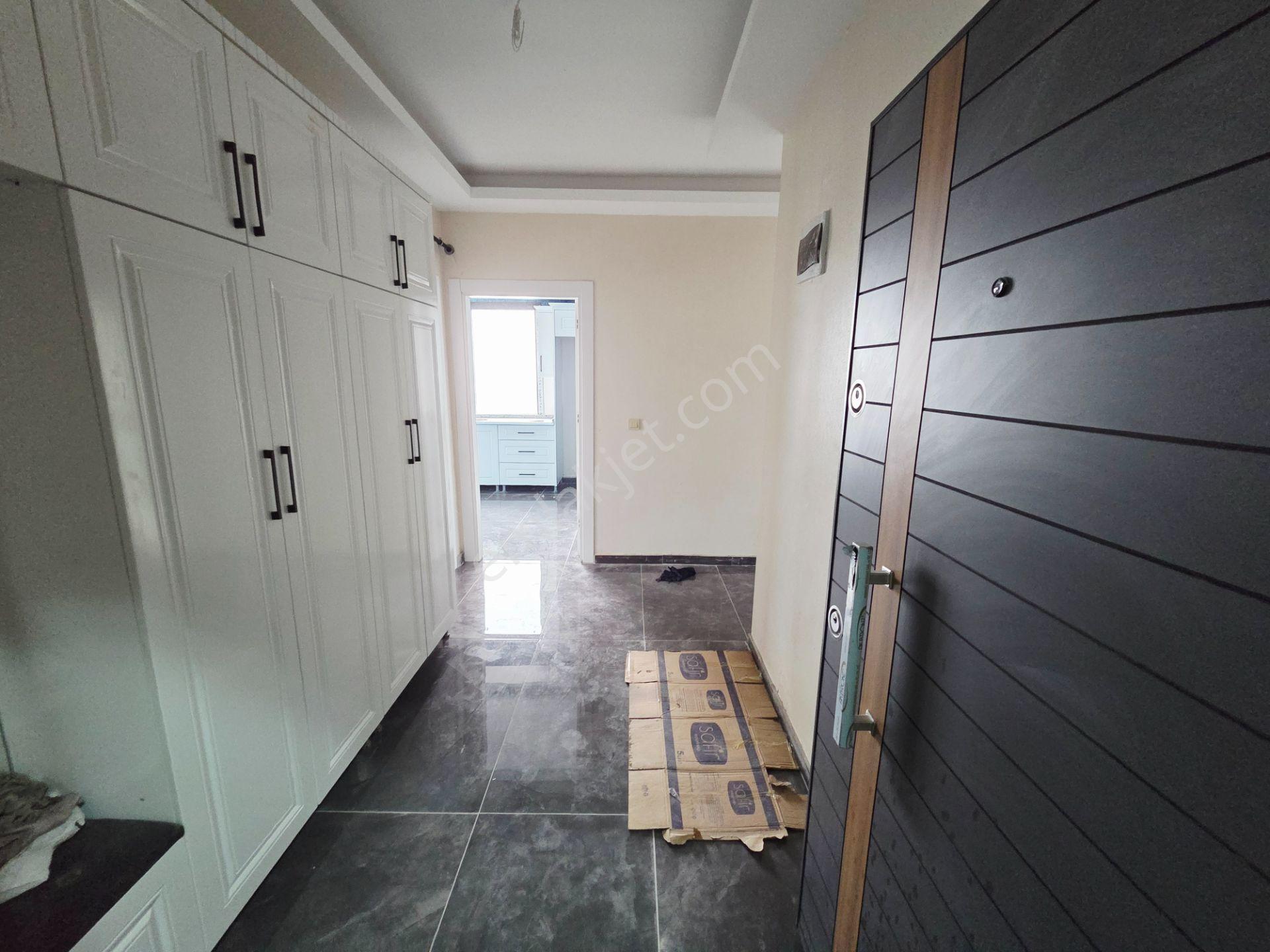 Karaköprü Seyrantepede Satılık Lüx 2+1 Daire — fotoğraf 8