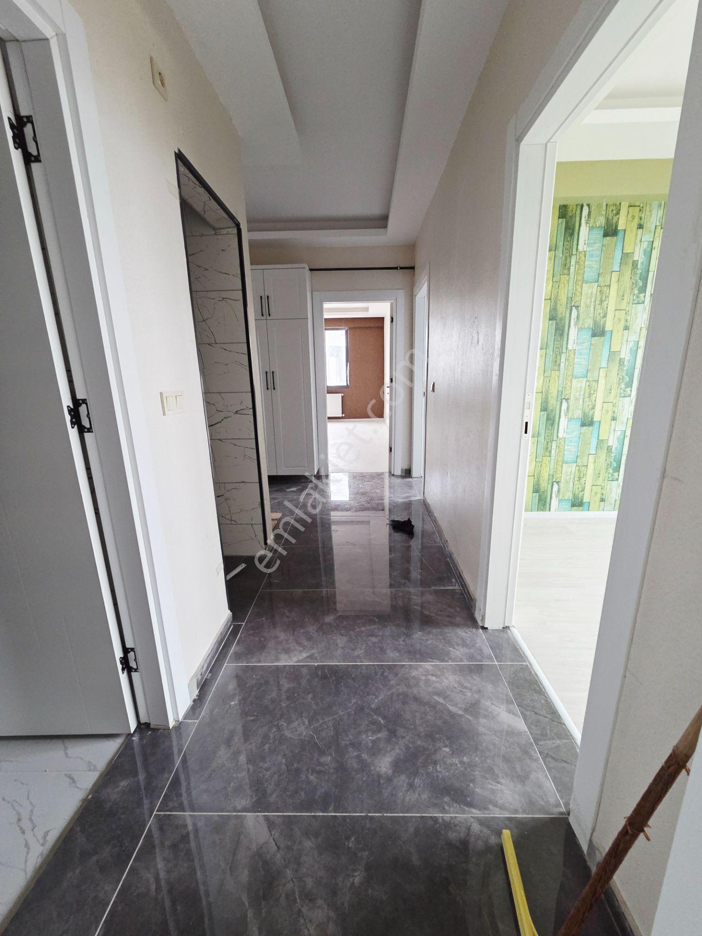 Karaköprü Seyrantepede Satılık Lüx 2+1 Daire — fotoğraf 11