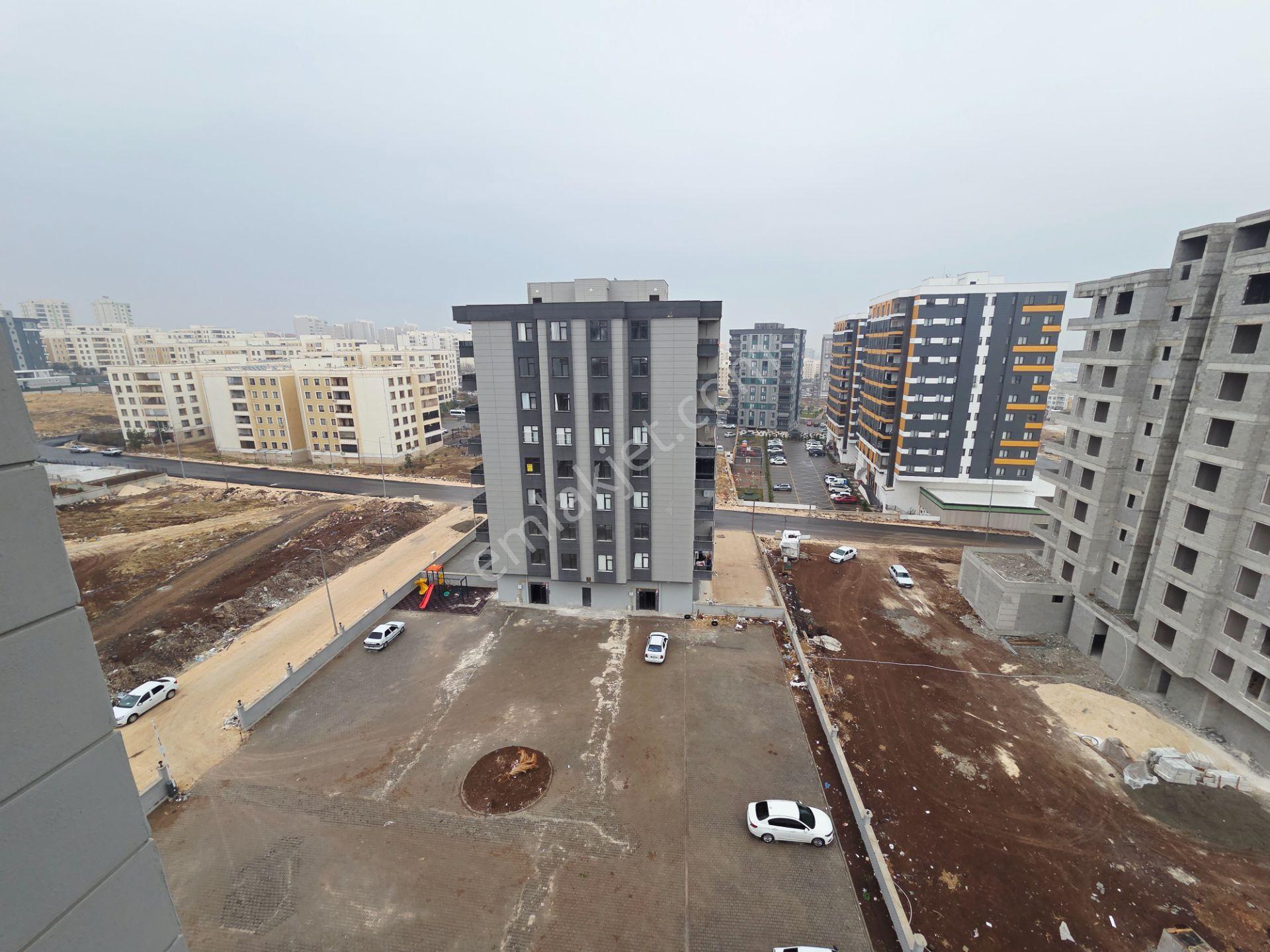Karaköprü Seyrantepede Satılık Lüx 2+1 Daire — fotoğraf 16