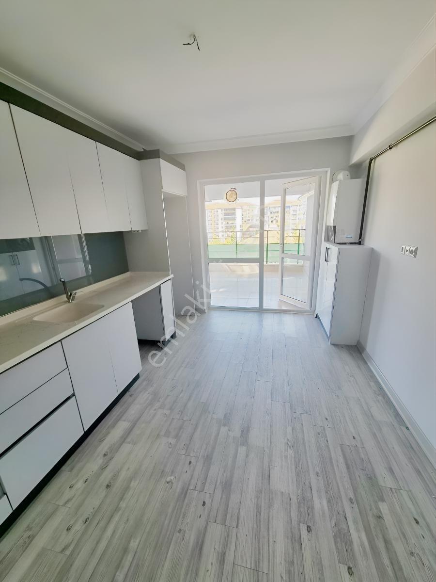 Altınköy At Çiftliği Karşısı 1.kat Manzaralı Ve Masrafsız Daire — fotoğraf 3