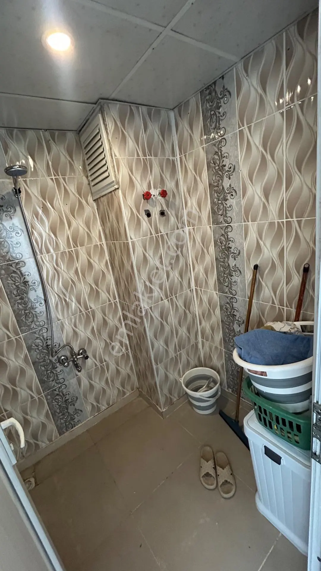 Tavze Gayrimenkuldan Şanlıurfa Süleymaniyede Satılık 2+1 Full Yapılı Üst Kat. — fotoğraf 15
