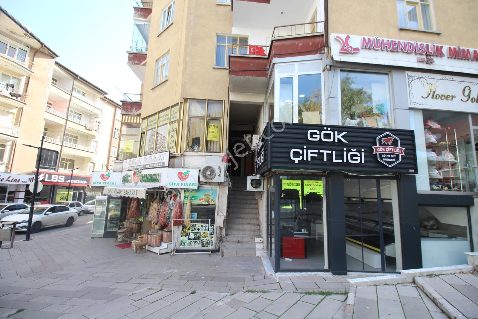 Aksaray Hamidiyede Satılık 1+1 Ofis — fotoğraf 4