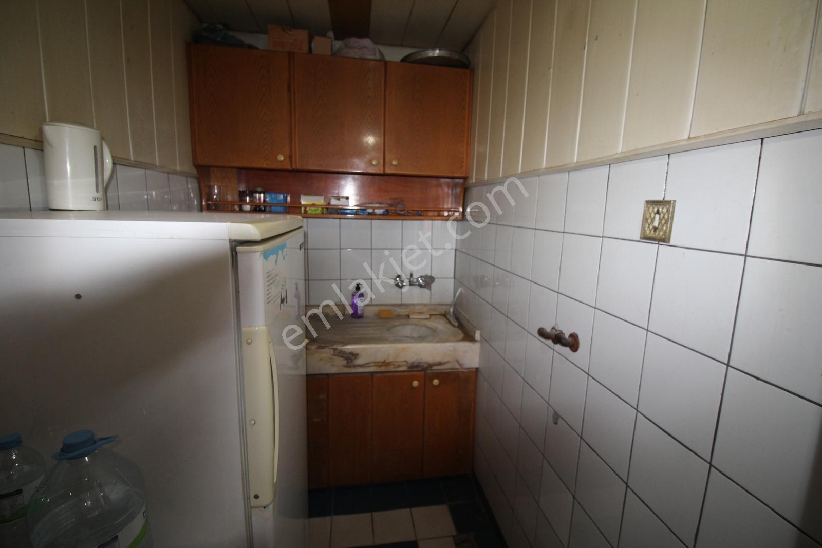 Aksaray Hamidiyede Satılık 1+1 Ofis — fotoğraf 7