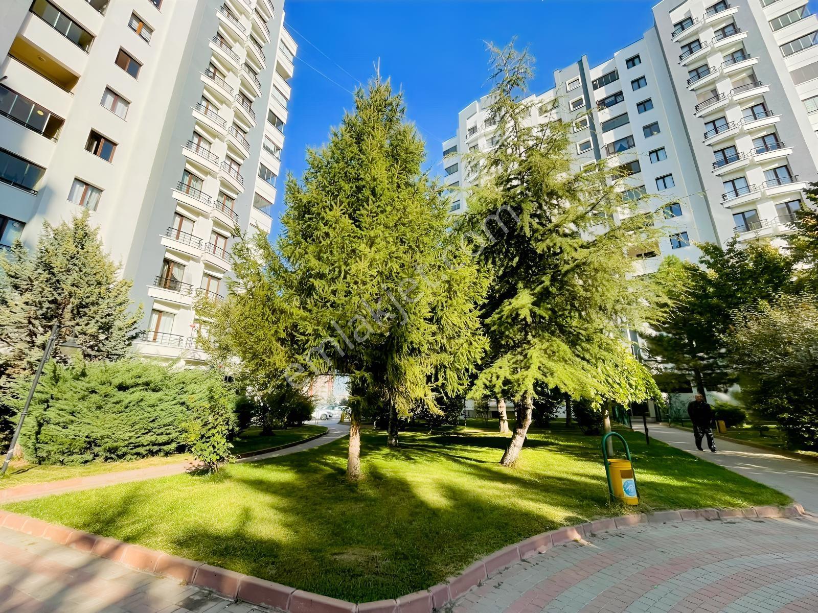 Park Sema Evlerinde Yenilenmiş, Masrafsız 3+1 — fotoğraf 4