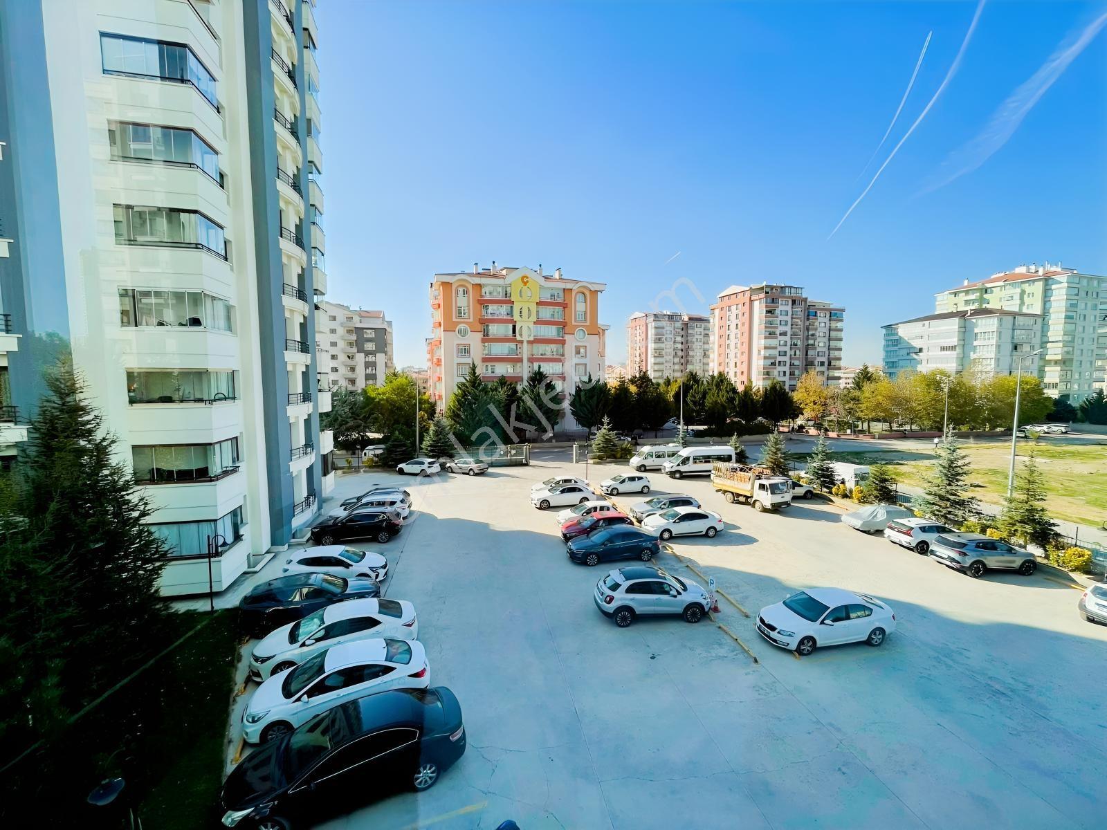 Park Sema Evlerinde Yenilenmiş, Masrafsız 3+1 — fotoğraf 7