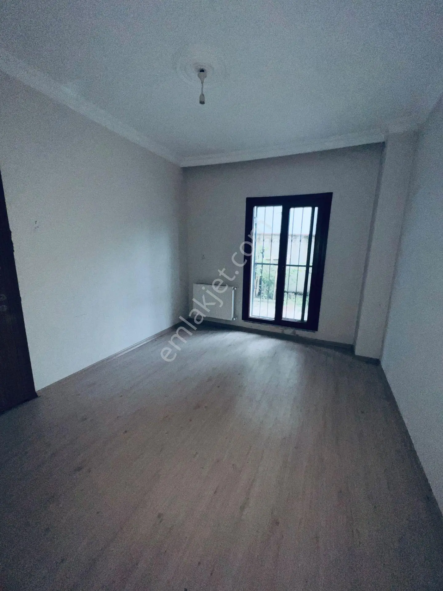İstanbul Sancaktepe Mevlana Mah Satılık 3+1 Ters Dublex 130 M2 — fotoğraf 3