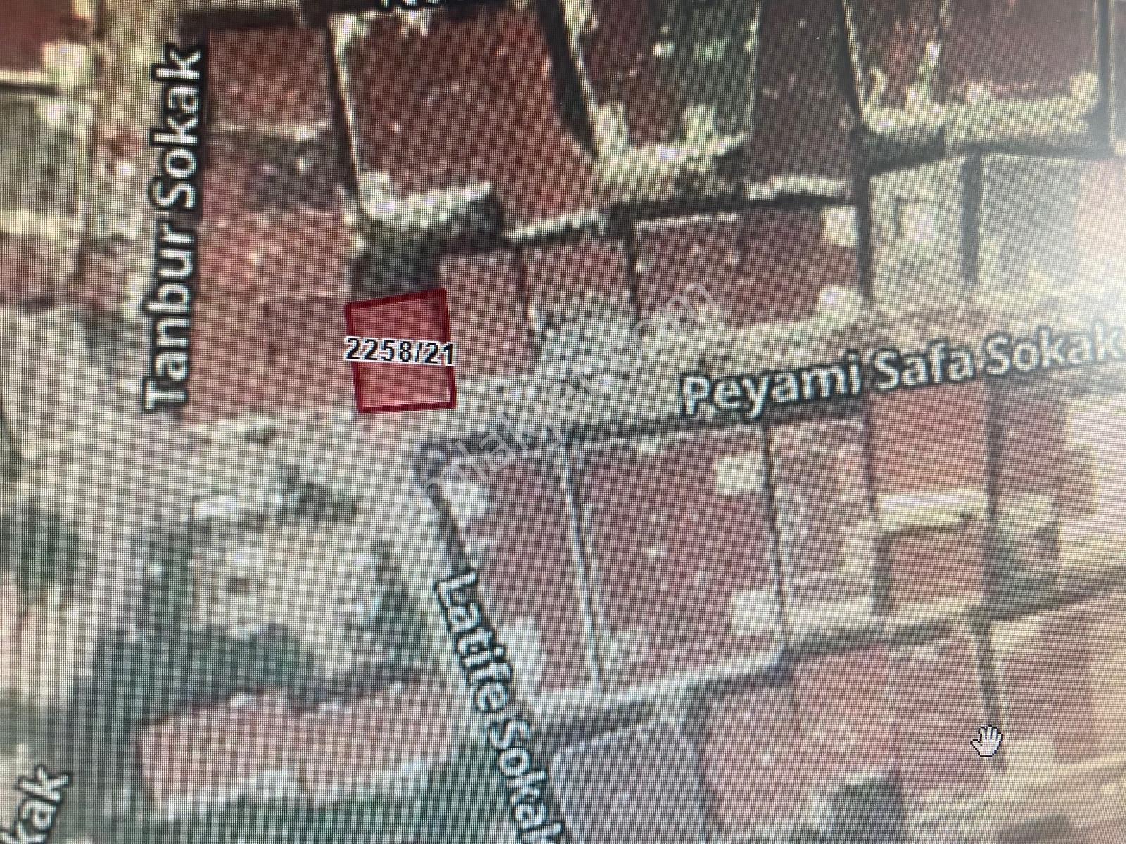 Evinibul'dan Mükemmel Konumda 115m2 E5'e Yakın Arsa — fotoğraf 3