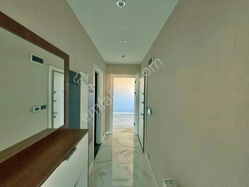 Uytundan Pelitköyde Denize Sıfır Havuzlu Sitede 2+1 Son Dubleks! — fotoğraf 13