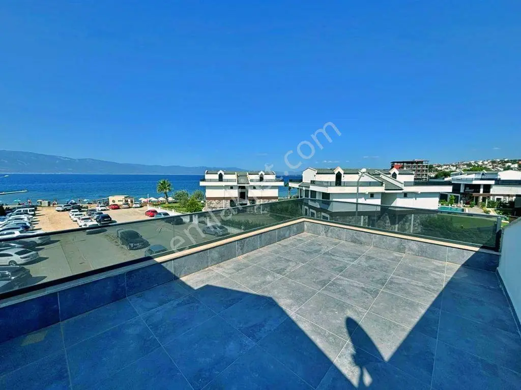 Uytundan Pelitköyde Denize Sıfır Havuzlu Sitede 2+1 Son Dubleks! — fotoğraf 25